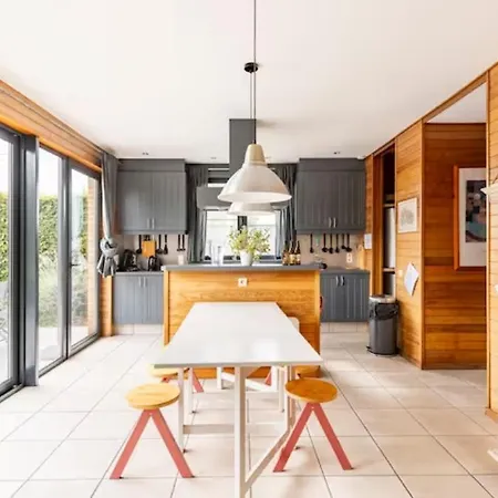 Esprit De Famille - Superbe Et Chaleureux Familial