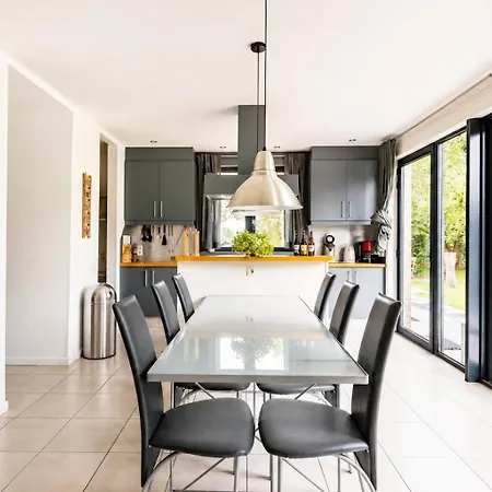 Esprit De Famille - Superbe Et Chaleureux Familial Vakantiehuis Beauraing