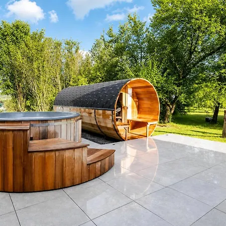 Esprit De Famille - Superbe Et Chaleureux Familial Holiday home Beauraing